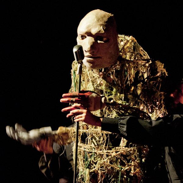 FRANKENSTEIN © E. Carecchio